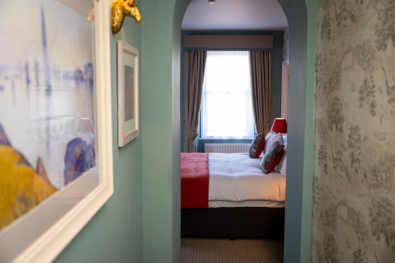 Victoria Hotel By Chef & Brewer Collection メナイ・ブリッジ エクステリア 写真